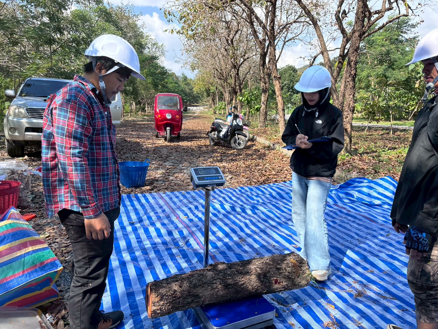 รูปกิจกรรมเพิ่มเติม