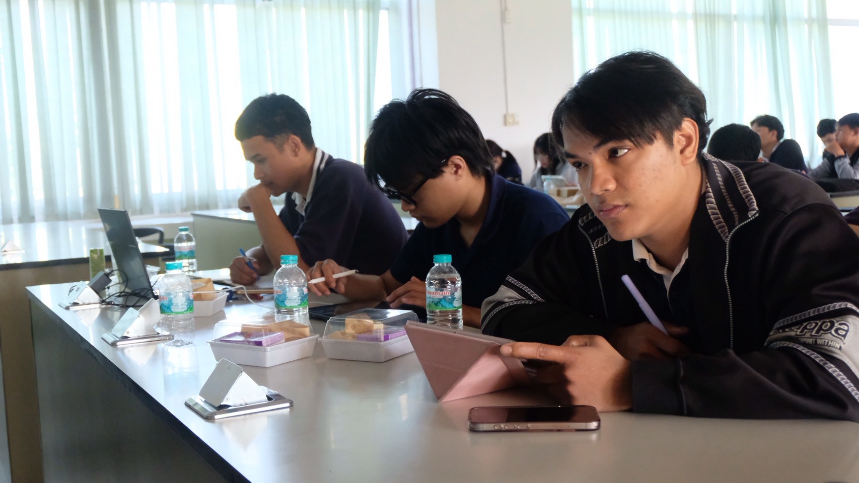 รูปกิจกรรมเพิ่มเติม