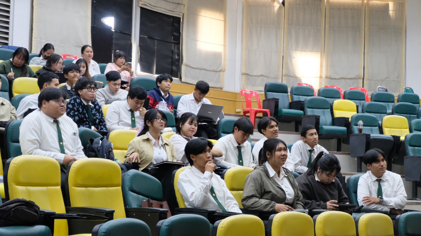 รูปกิจกรรมเพิ่มเติม